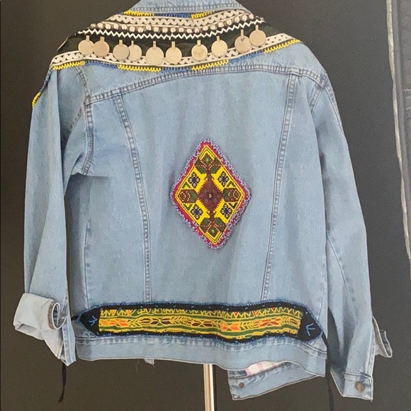 Coat - Picture 4 of 8